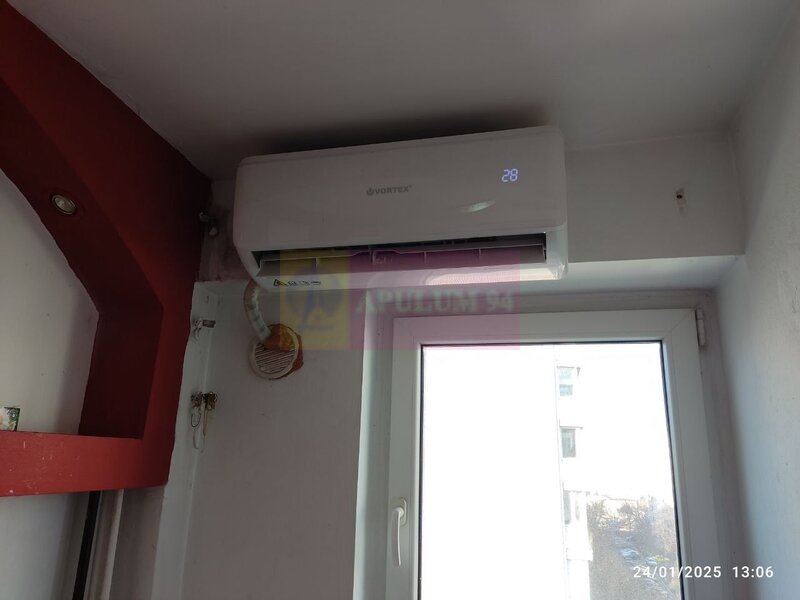 Garsoniera Vitan- zona Auchan.